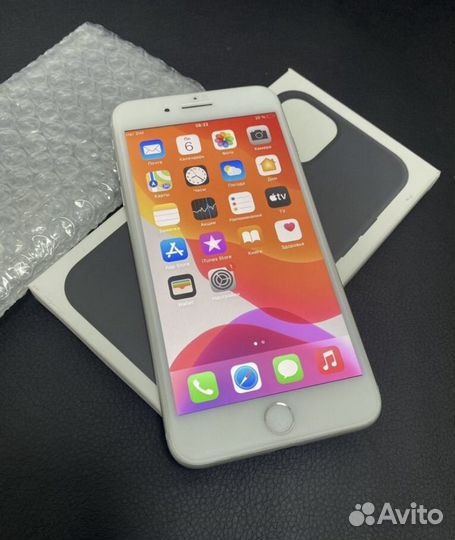 iPhone 8 Plus, 128 ГБ
