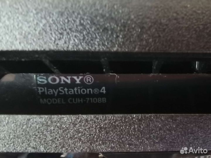 Sony PS4 pro 1tb