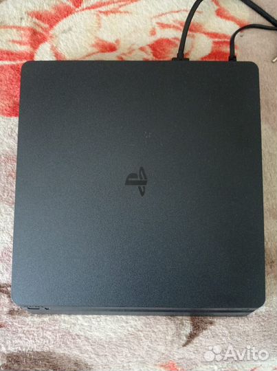 Sony PS4 slim 1tb