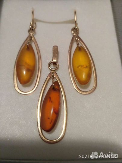 Золотые серьги с янтарём +подвеска 583 СССР