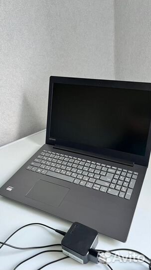 Ноутбук Lenovo IdeaPad 320-15AST (80XV)