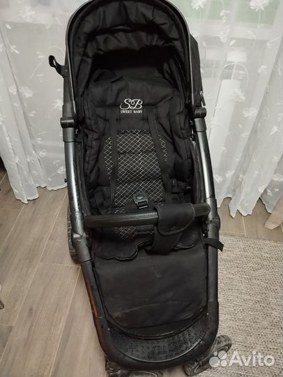 Коляска sweet baby всесезонная