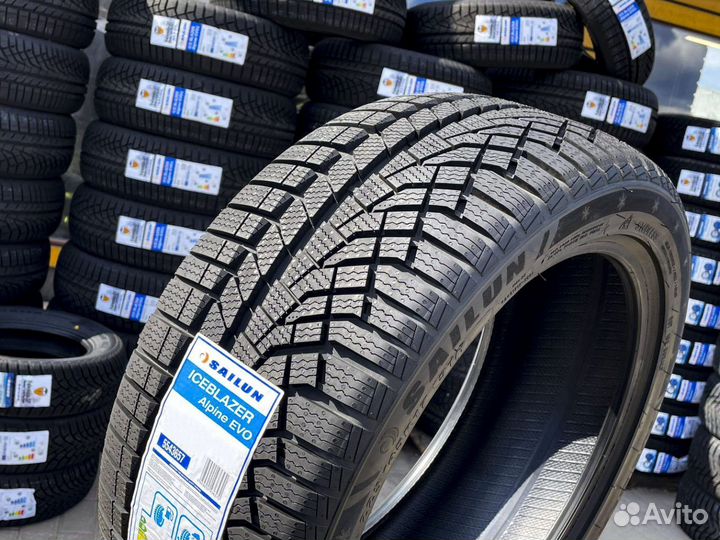 Sailun Ice Blazer Alpine EVO1 275/35 R20