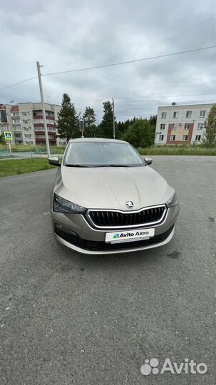 Skoda Rapid 1.6 AT, 2021, 41 000 км