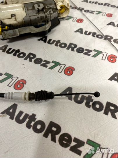 Замок двери передний левый Audi A6 C7 CGW 2011