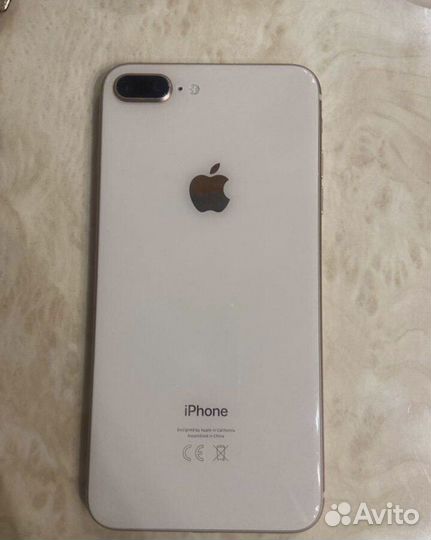iPhone 8 Plus, 64 ГБ