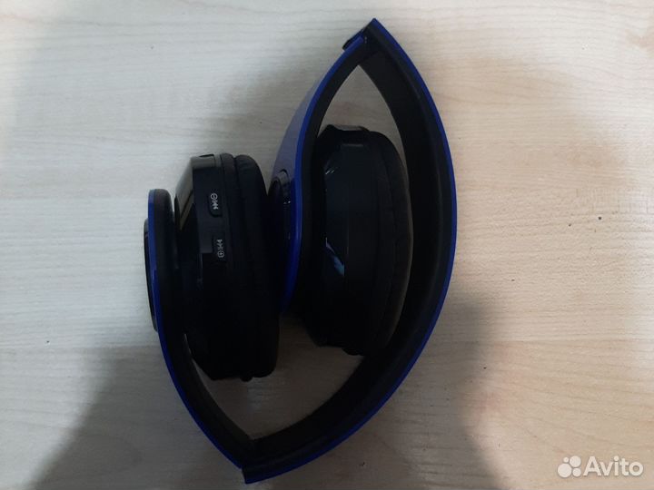 Беспроводные наушники