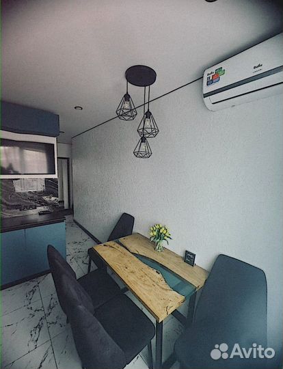 Столы из эпоксидной смолы и слэба