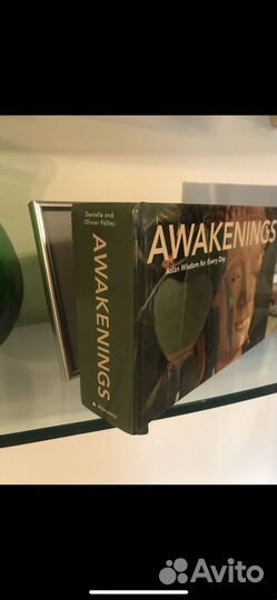 Awakenings: Asian Wisdom for Every Day