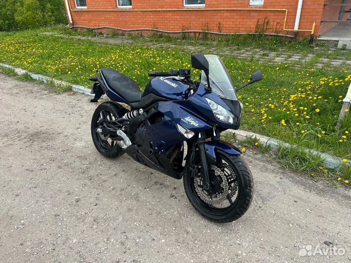 Kawasaki ninja 400R