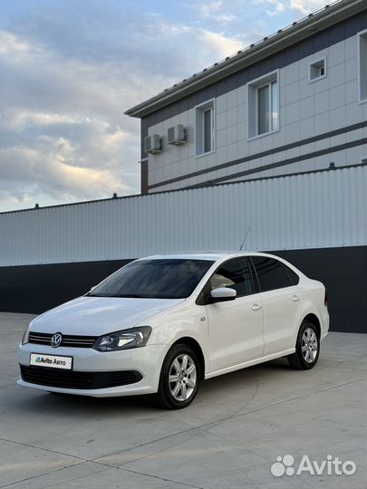 Volkswagen Polo 1.6 AT, 2011, 152 500 км