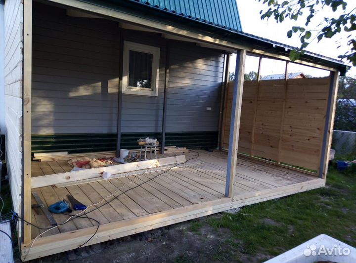 Остекление веранды тамбура балкона беседки дома