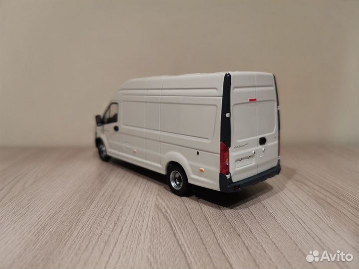 Газель Некст A31R32 белый, Н656