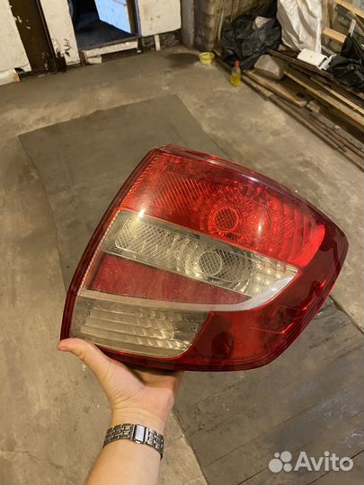 Задние фонари лада гранта левый и правый