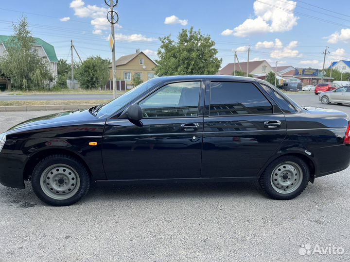 LADA Priora 1.6 МТ, 2010, 100 000 км