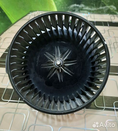 Мотор печки на hyundai solaris 2010-17