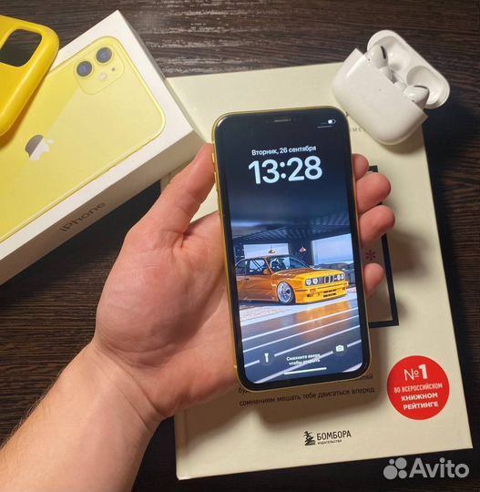iPhone 11 64 GB Yellow/RU