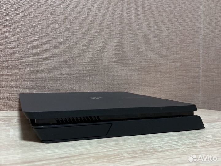 Sony PS4 Slim 1tb