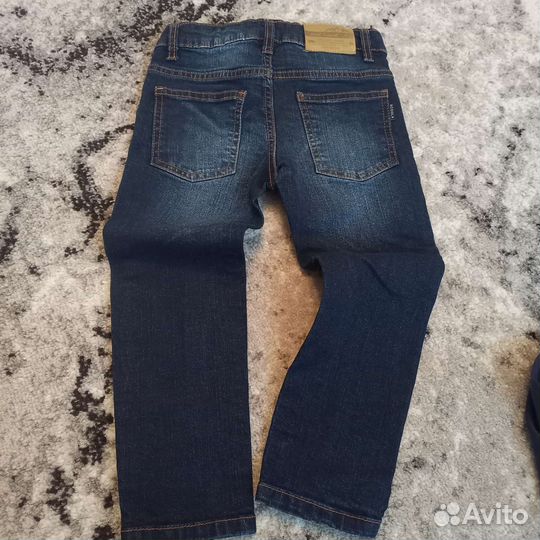 Одежда на мальчика. Кофта. Джинсы. Брюки