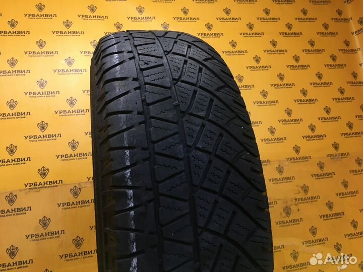 Michelin Latitude Cross 235/70 R16 106H