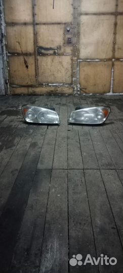 Продам фары на KIA Cerato