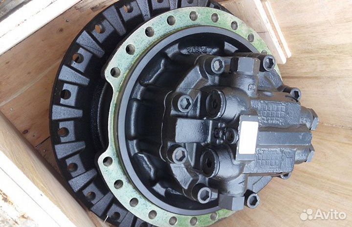Редуктор хода с мотором Hitachi ZX330-217