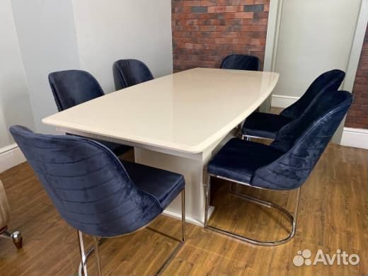 Кухонный стол