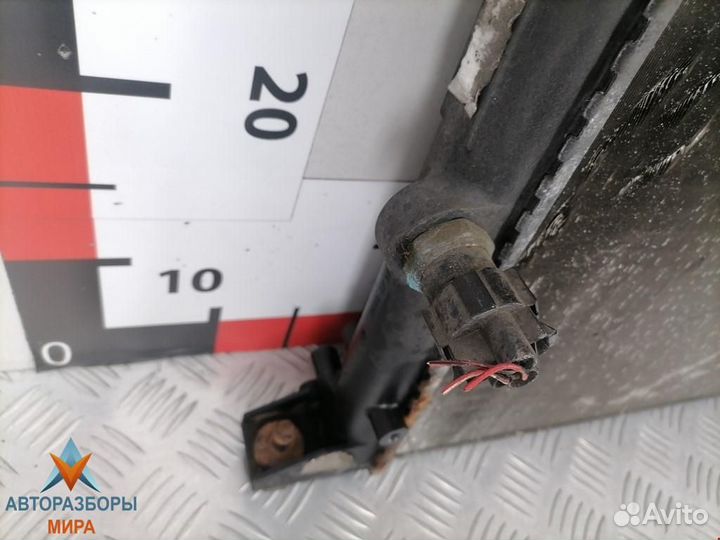 Радиатор (основной) Volkswagen Sharan 1998