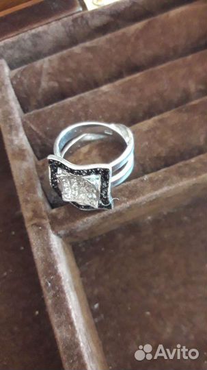 Серебряное кольцо