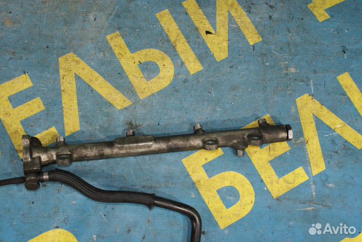 Топливная рампа Mercedes-Benz W210