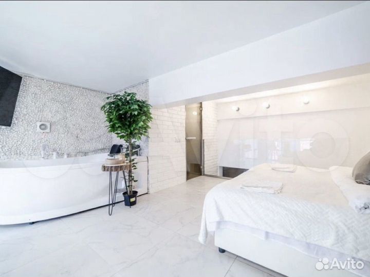 Квартира с сауной и джакузи в центре