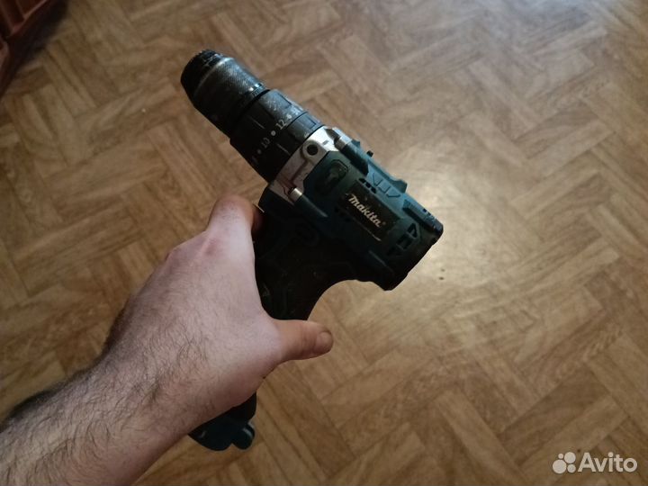 Шуруповерт makita 18v бу