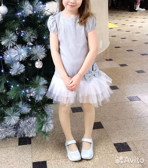 Платье блестящее для девочки 122