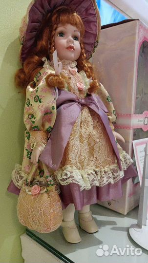 Кукла фарфоровая коллекционная Remeco Collection