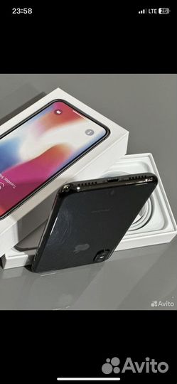 Телефон iPhone x 64