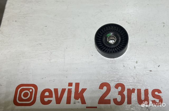 Ролик обводной BMW