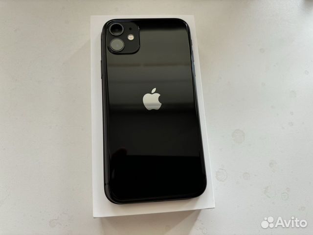 iPhone 11, 64 ГБ