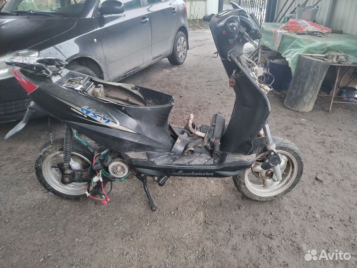 Запчасти на китайский скутер