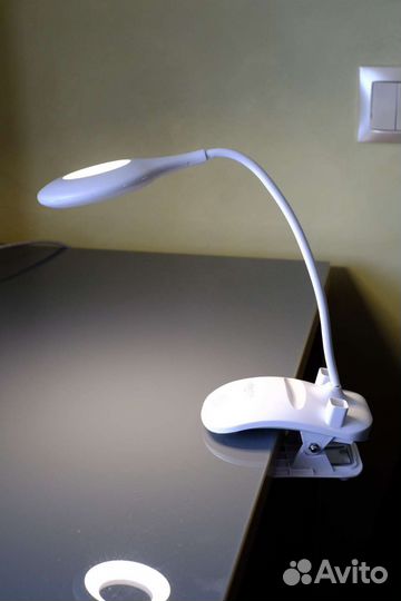 Лампа светильник на прищепке