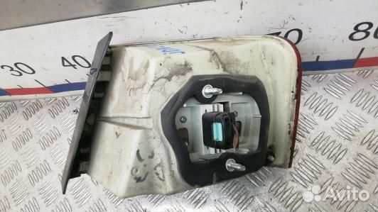 Фонарь задний левый volkswagen jetta 5 (JDN27MX01)