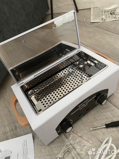 Сухожаровый шкаф