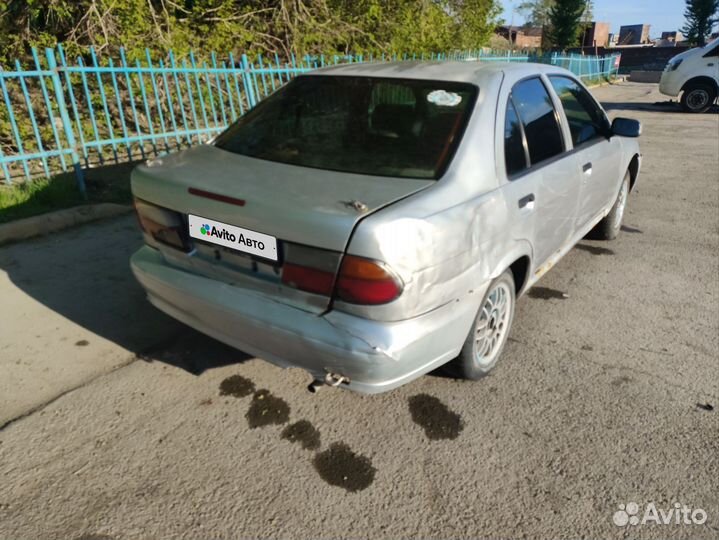 Nissan Pulsar 1.5 AT, 1997, 400 000 км