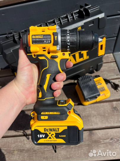 Шуруповерт dewalt бесщеточный ударный