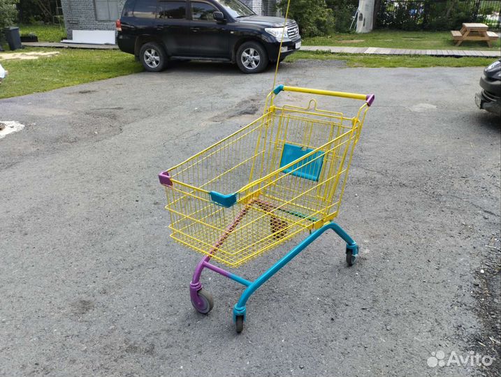 Тележка магазинная декоративная
