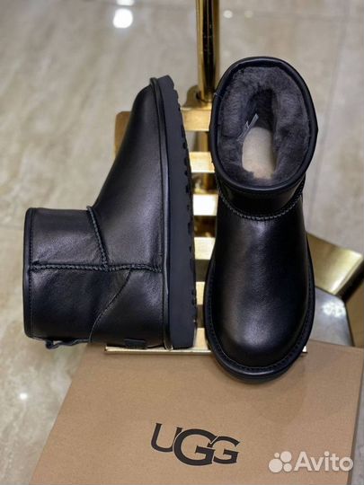 Мини Угги женские Ugg Classic Mini Leather Black