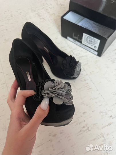 Туфли женские 37 размер италия