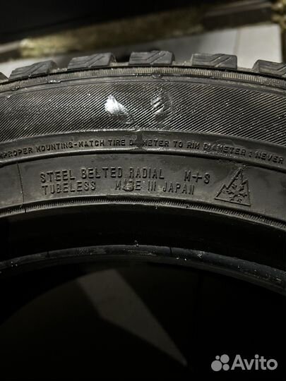 Dunlop SP Winter Ice 01 235/55 R17