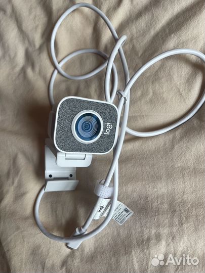 Веб-камера Logitech StreamCam Full HD