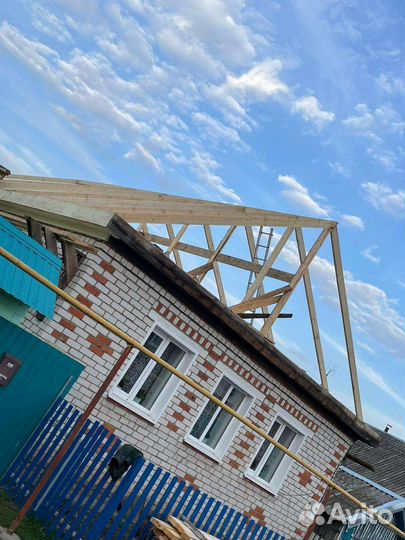 Бригада рабочих,строителей,плотников