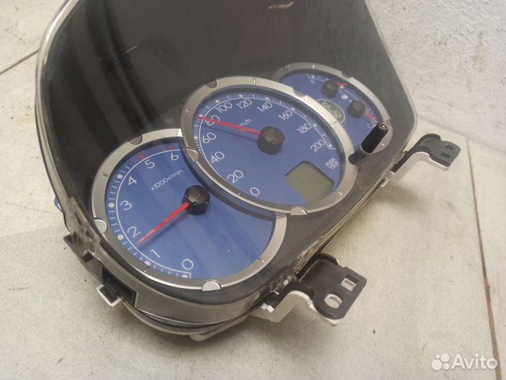 Панель приборов Митсубиси